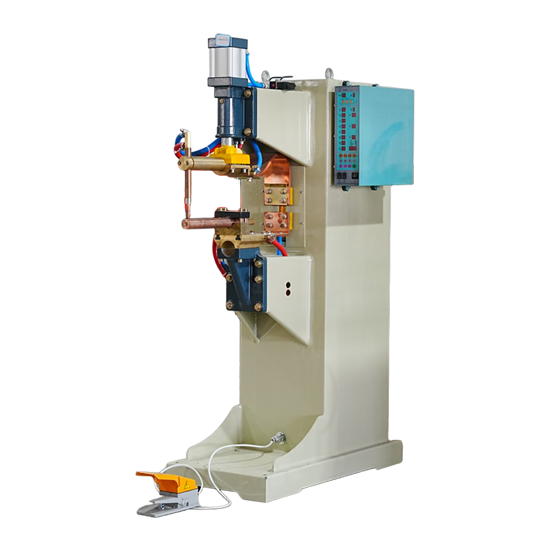 Machine de soudage par points de treillis métallique