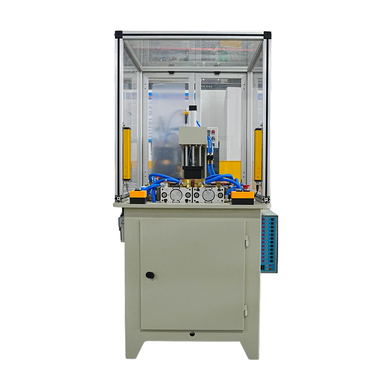 Machine à souder pour fond de boîte